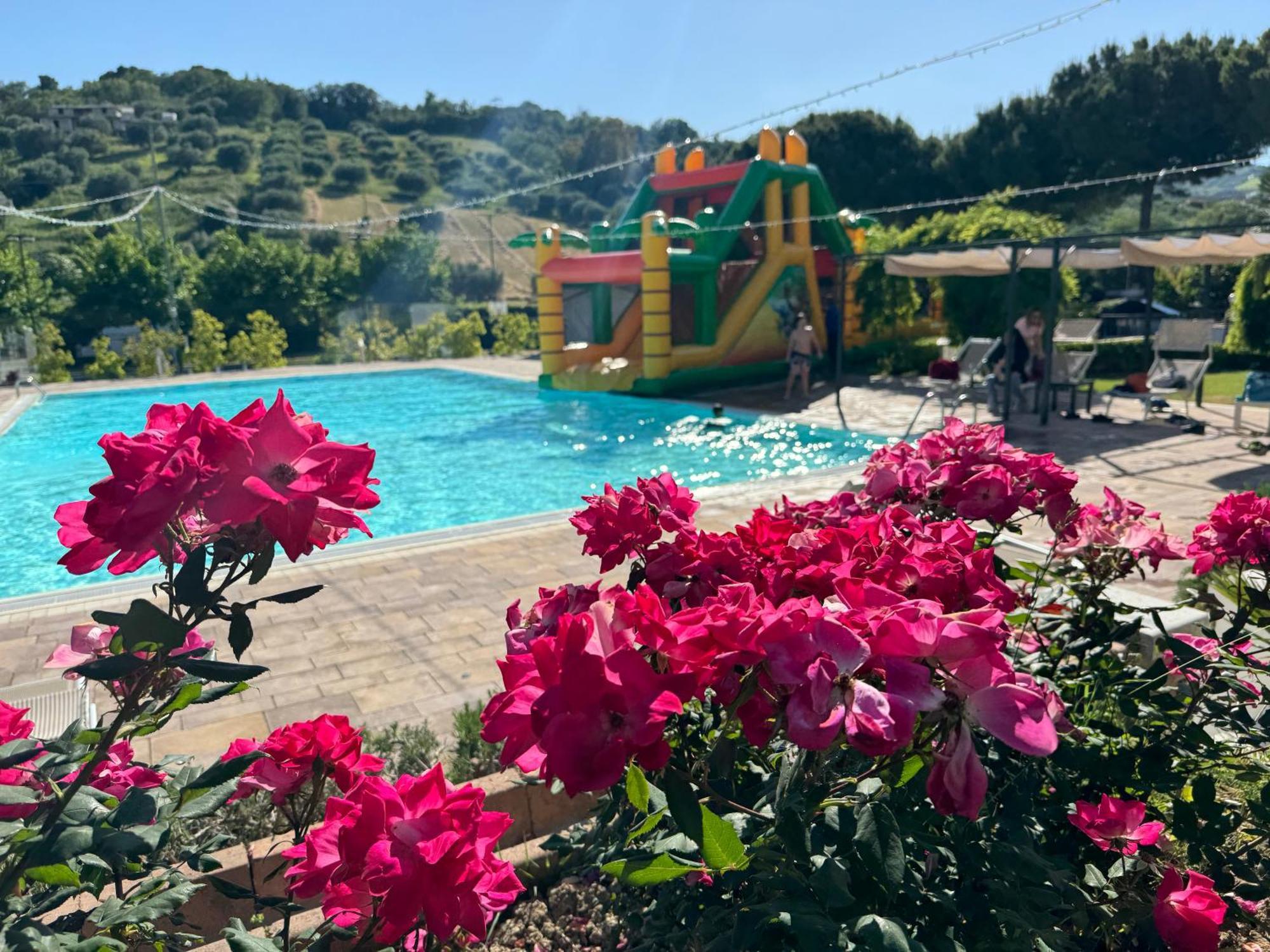 Pineto Resort エクステリア 写真